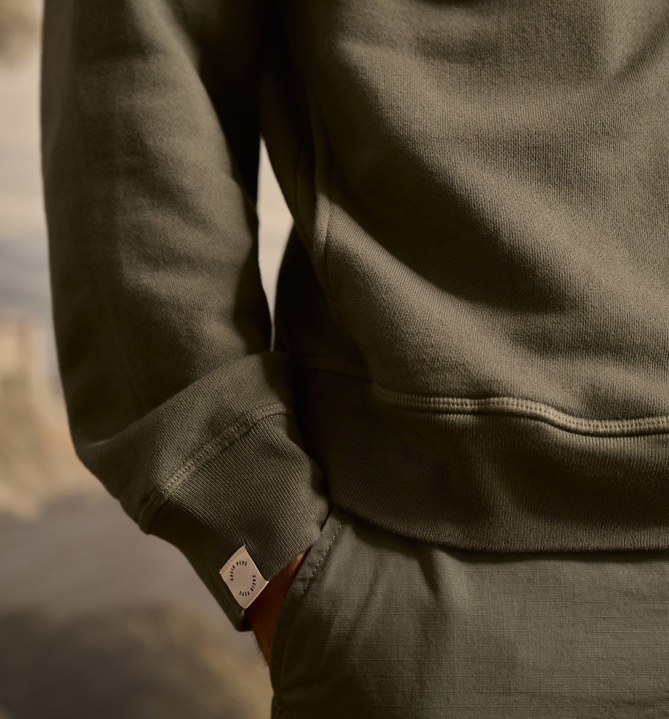Organic Cotton Raglan Hoody Olivo