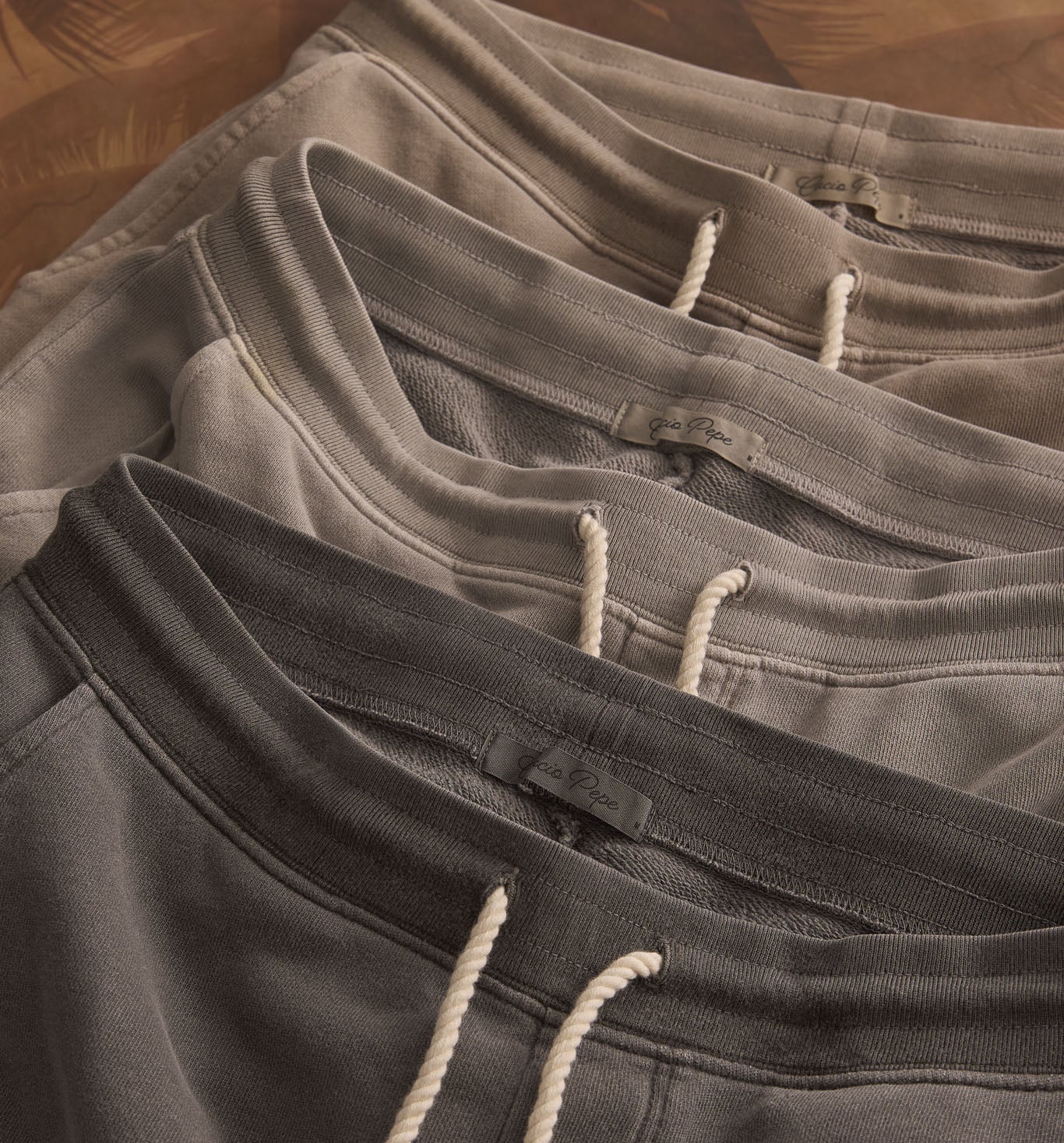 Organic Cotton Patina Sweatshort Faded Black
