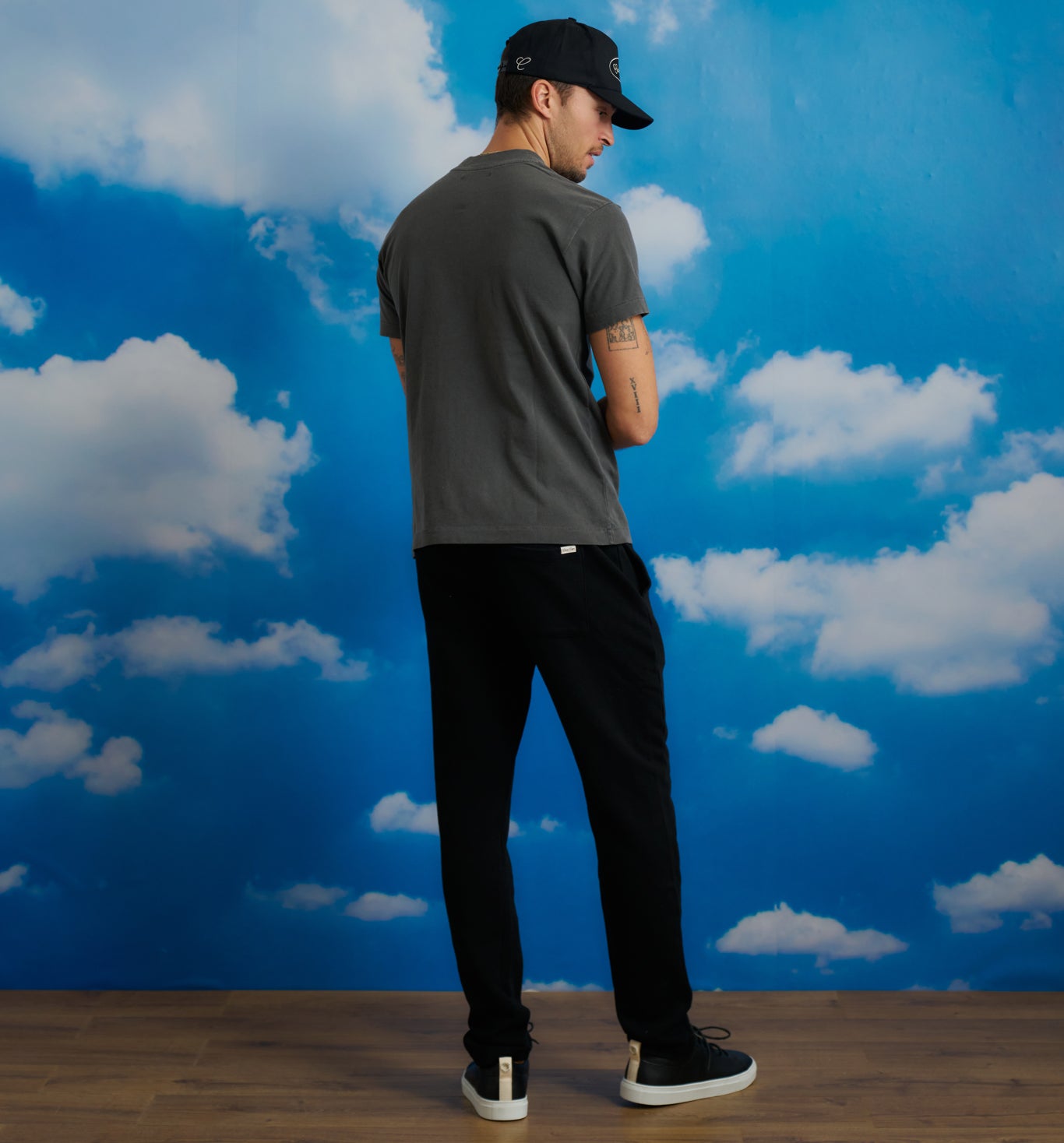 Organic Cotton Standard Patina Crew Black